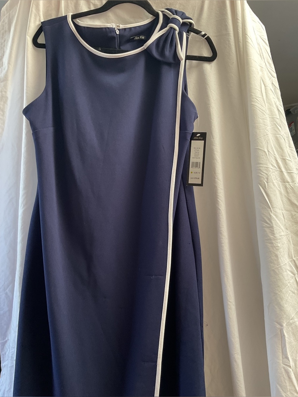 ALLEN KAY Navy Sleeveless Shift Dress with White Trim
